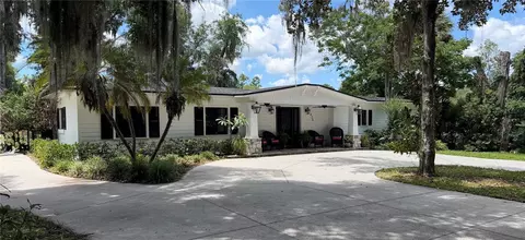 414 W 12th Ave, Mount Dora, FL 32757