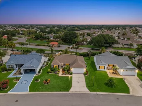 1575 Hollyberry Pl, The Villages, FL 32162