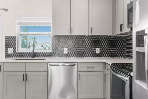 Kitchen - 4464 Jacona Dr, Hernando Beach, FL 34607 photo 3 of 6