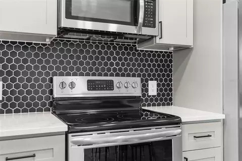 Kitchen - 4464 Jacona Dr, Hernando Beach, FL 34607 photo 5 of 6
