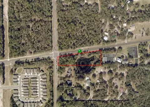 S Blue Lake Avenue, Deland, FL 32724