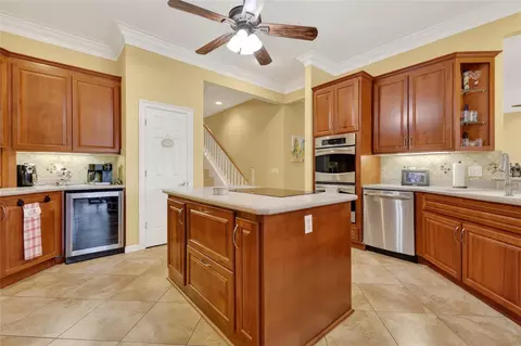 Kitchen - 1920 Edgewater Dr, Mount Dora, FL 32757 photo 3 of 4