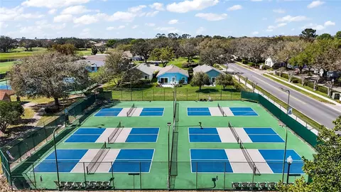 View/Area - 1920 Edgewater Dr, Mount Dora, FL 32757 photo 8 of 9