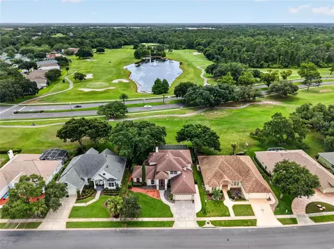 View/Area - 1920 Edgewater Dr, Mount Dora, FL 32757 photo 5 of 9