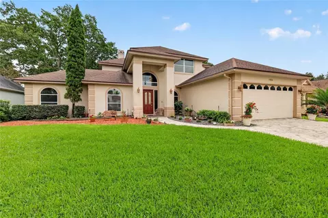 1920 Edgewater Dr, Mount Dora, FL 32757