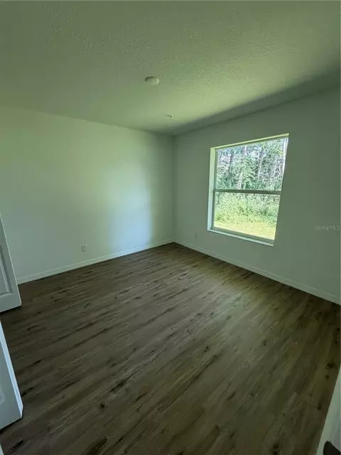 Bedroom - 2575 6th Avenue Dr E, Bradenton, FL 34208 photo 1 of 4