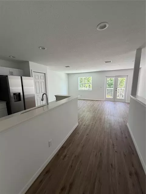Living - 2575 6th Avenue Dr E, Bradenton, FL 34208 photo 1 of 3