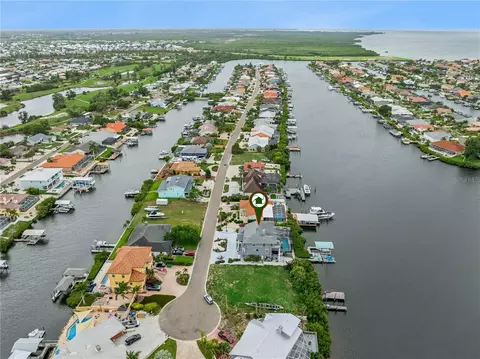View/Area - 807 Chipaway Dr, Apollo Beach, FL 33572 photo 10 of 16