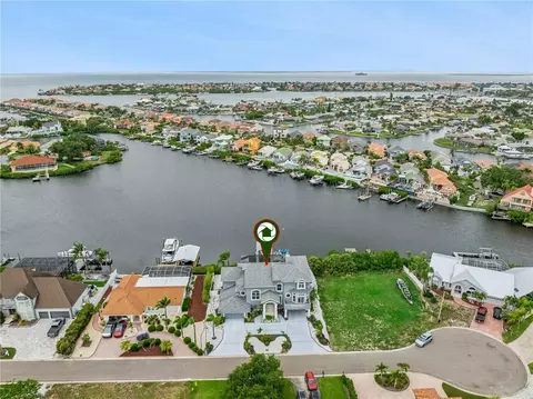 View/Area - 807 Chipaway Dr, Apollo Beach, FL 33572 photo 11 of 16