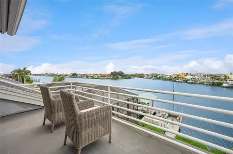 View/Area - 807 Chipaway Dr, Apollo Beach, FL 33572 photo 1 of 16
