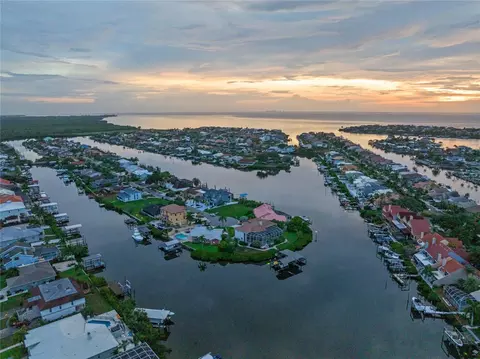 View/Area - 807 Chipaway Dr, Apollo Beach, FL 33572 photo 16 of 16
