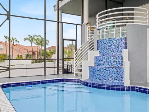 Exterior - 807 Chipaway Dr, Apollo Beach, FL 33572 photo 18 of 21