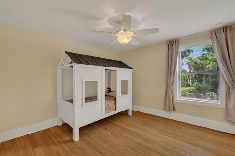 Bedroom - 6118 Dora Dr, Mount Dora, FL 32757 photo 6 of 6