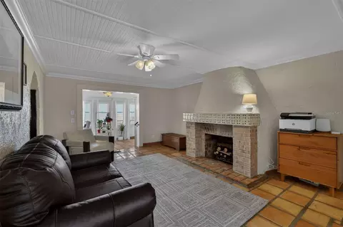 Living - 6118 Dora Dr, Mount Dora, FL 32757 photo 3 of 4