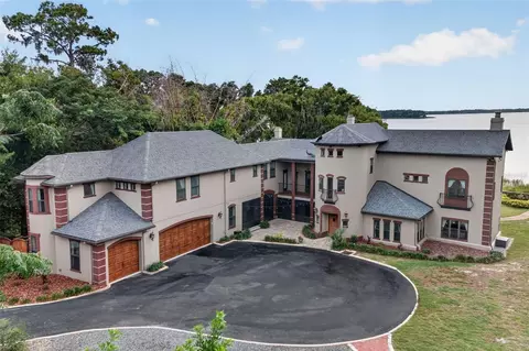 Exterior - 6118 Dora Dr, Mount Dora, FL 32757 photo 1 of 17