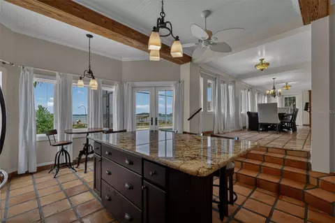 Kitchen - 6118 Dora Dr, Mount Dora, FL 32757 photo 4 of 7