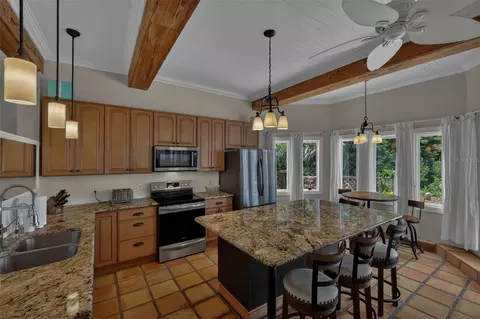 Kitchen - 6118 Dora Dr, Mount Dora, FL 32757 photo 2 of 7