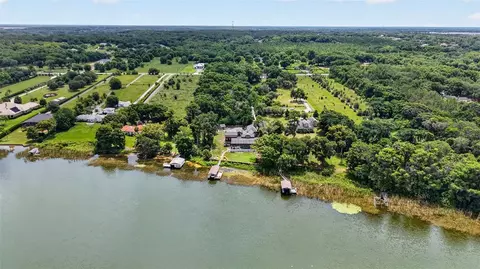 View/Area - 6118 Dora Dr, Mount Dora, FL 32757 photo 4 of 5