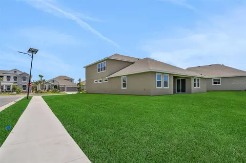 Exterior - 7422 Sea Manatee St, Parrish, FL 34219 photo 7 of 9