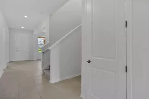 Entry Way - 7422 Sea Manatee St, Parrish, FL 34219 photo 5 of 7