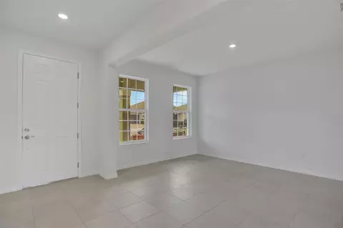 Living - 7422 Sea Manatee St, Parrish, FL 34219 photo 9 of 10