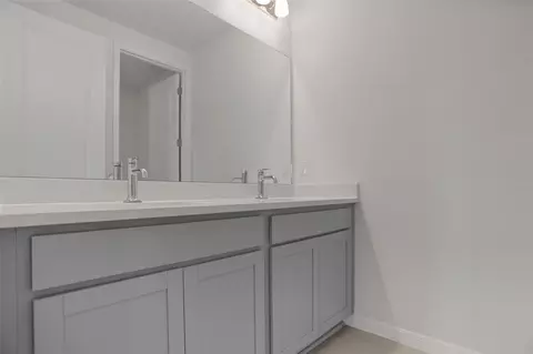Bath - 7422 Sea Manatee St, Parrish, FL 34219 photo 2 of 8