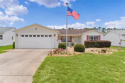 1317 Carvello Dr, The Villages, FL 32162