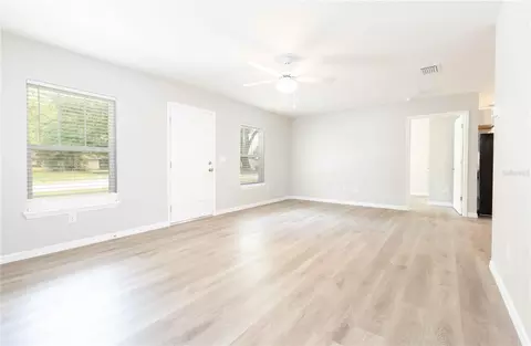 Living - 306 E Georgia Ave, Bushnell, FL 33513 photo 1 of 3