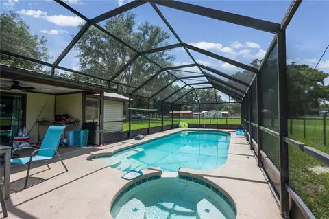 Exterior - 348 Cr 542e, Bushnell, FL 33513 photo 5 of 8
