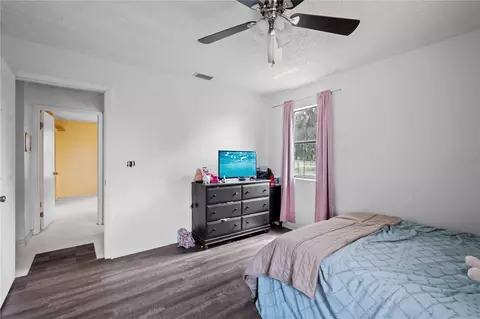 Bedroom - 348 Cr 542e, Bushnell, FL 33513 photo 3 of 7