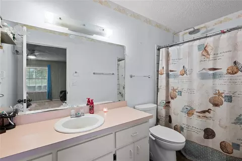 Bath - 348 Cr 542e, Bushnell, FL 33513 photo 4 of 4
