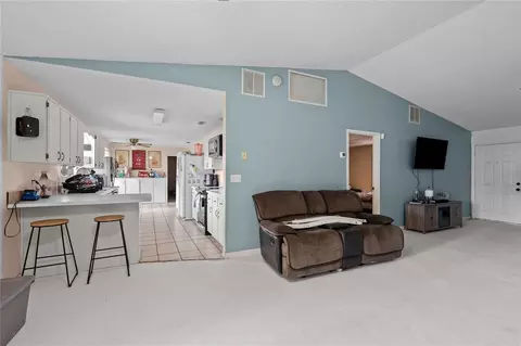 Entry Way - 348 Cr 542e, Bushnell, FL 33513 photo 1 of 1