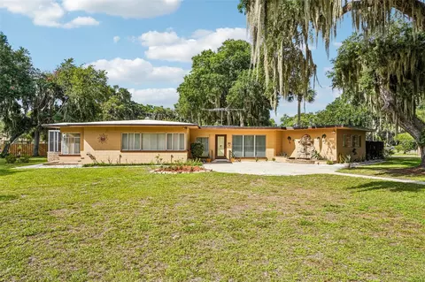 2936 Lake Joanna Dr, Eustis, FL 32726