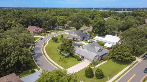 View/Area - 19512 Spring Oak Dr, Eustis, FL 32736 photo 1 of 8
