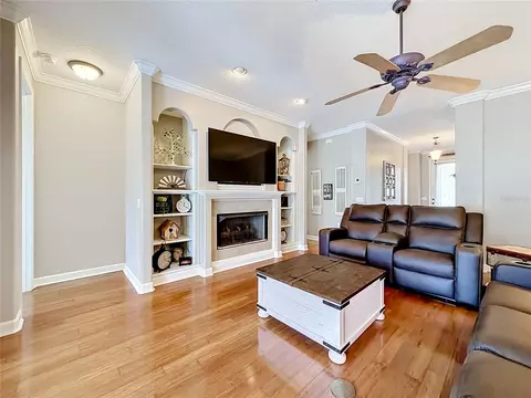 Living - 19512 Spring Oak Dr, Eustis, FL 32736 photo 3 of 4
