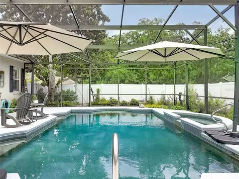 Exterior - 19512 Spring Oak Dr, Eustis, FL 32736 photo 11 of 18