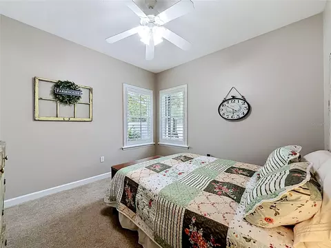 Bedroom - 19512 Spring Oak Dr, Eustis, FL 32736 photo 4 of 10