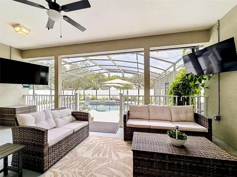 Exterior - 19512 Spring Oak Dr, Eustis, FL 32736 photo 8 of 18