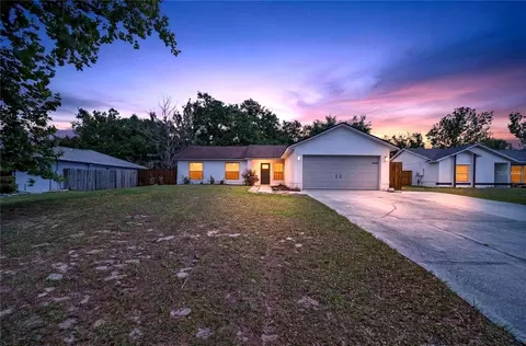 10748 Siena Dr, Clermont, FL 34711