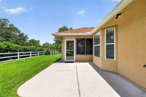 Exterior - 11075 SE 174th Loop, Summerfield, FL 34491 photo 5 of 7