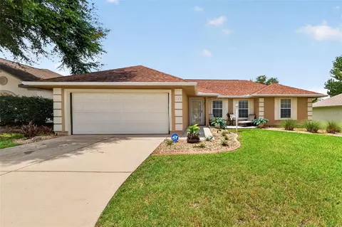 Exterior - 11075 SE 174th Loop, Summerfield, FL 34491 photo 2 of 7