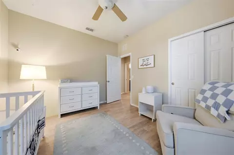 Bedroom - 20945 Oldenburg Loop, Mount Dora, FL 32757 photo 6 of 8