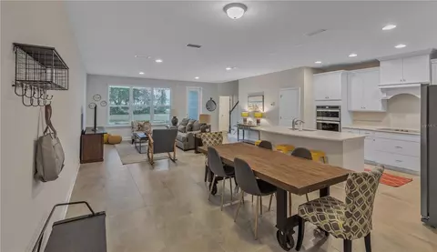 Entry Way - 7547 Sea Oak Ct, Parrish, FL 34219 photo 1 of 7