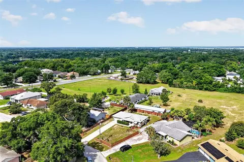 View/Area - 512 Highland Dr, Eustis, FL 32726 photo 3 of 5