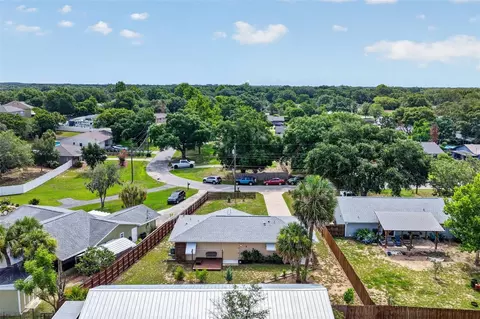 View/Area - 512 Highland Dr, Eustis, FL 32726 photo 4 of 5