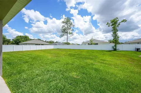 Exterior - 569 Silver Course Radl, Ocala, FL 34472 photo 3 of 10