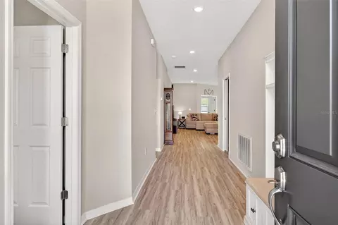 Entry Way - 569 Silver Course Radl, Ocala, FL 34472 photo 2 of 13