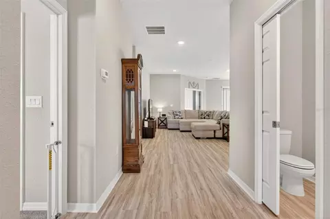 Entry Way - 569 Silver Course Radl, Ocala, FL 34472 photo 10 of 13