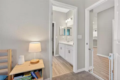Entry Way - 569 Silver Course Radl, Ocala, FL 34472 photo 7 of 13