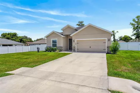 Exterior - 569 Silver Course Radl, Ocala, FL 34472 photo 7 of 10